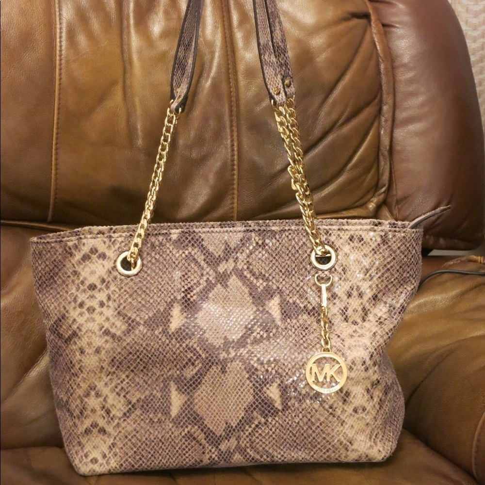 SALE❌❌ Michael Kors Authentic Python Embossed Tote